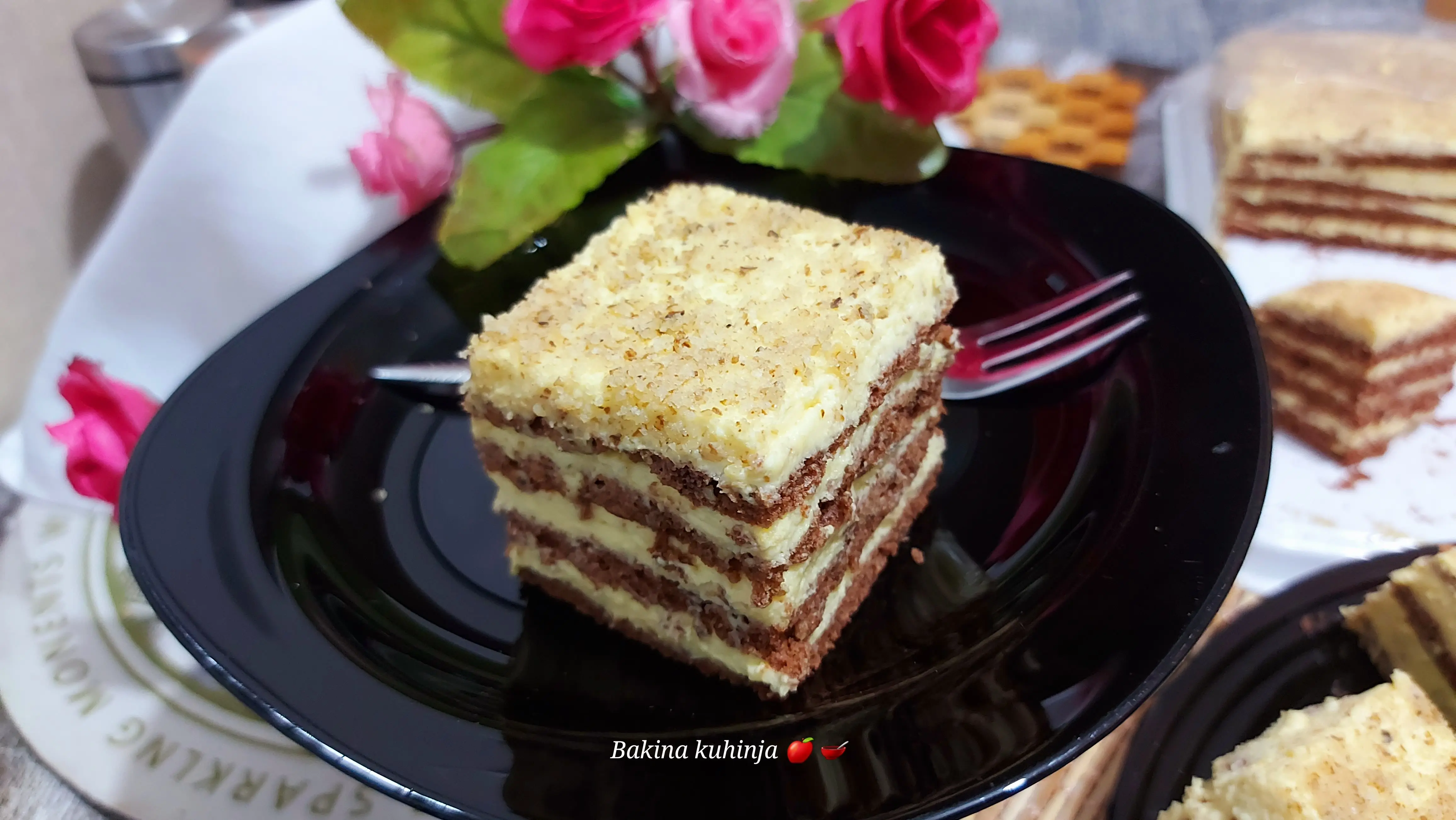 Tradicionalni kremasti dezert za sve svečanosti Boem torta iz bakine